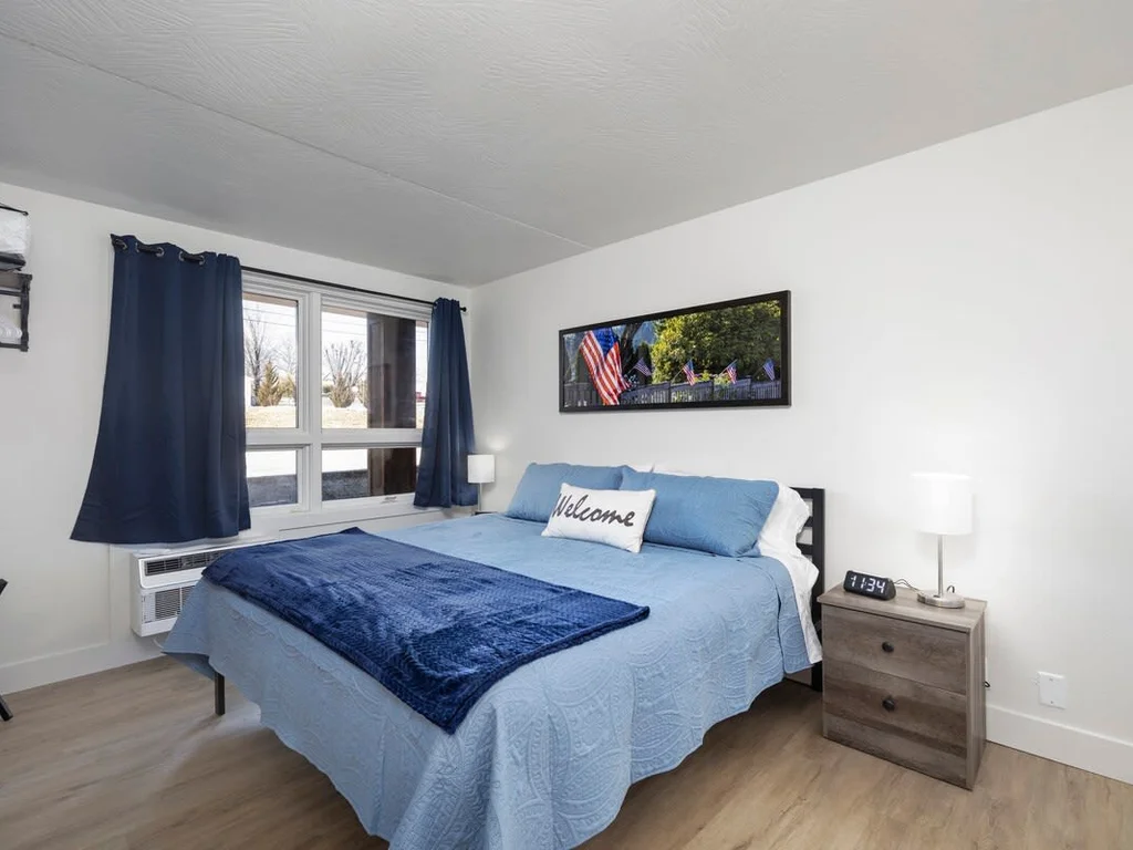 106-Walk to Downtown & Landing | Pools + No Stairs