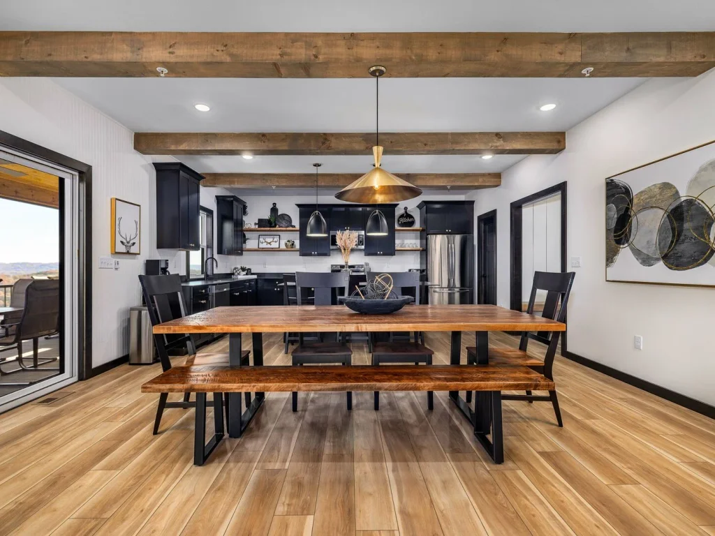 Style & Splash: The Ultimate Lake House Experience