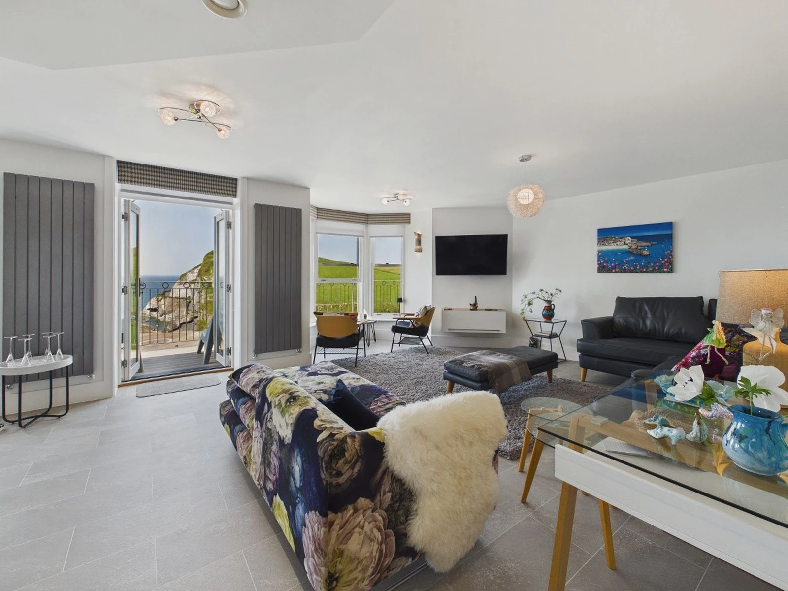 7 Arlington Villas