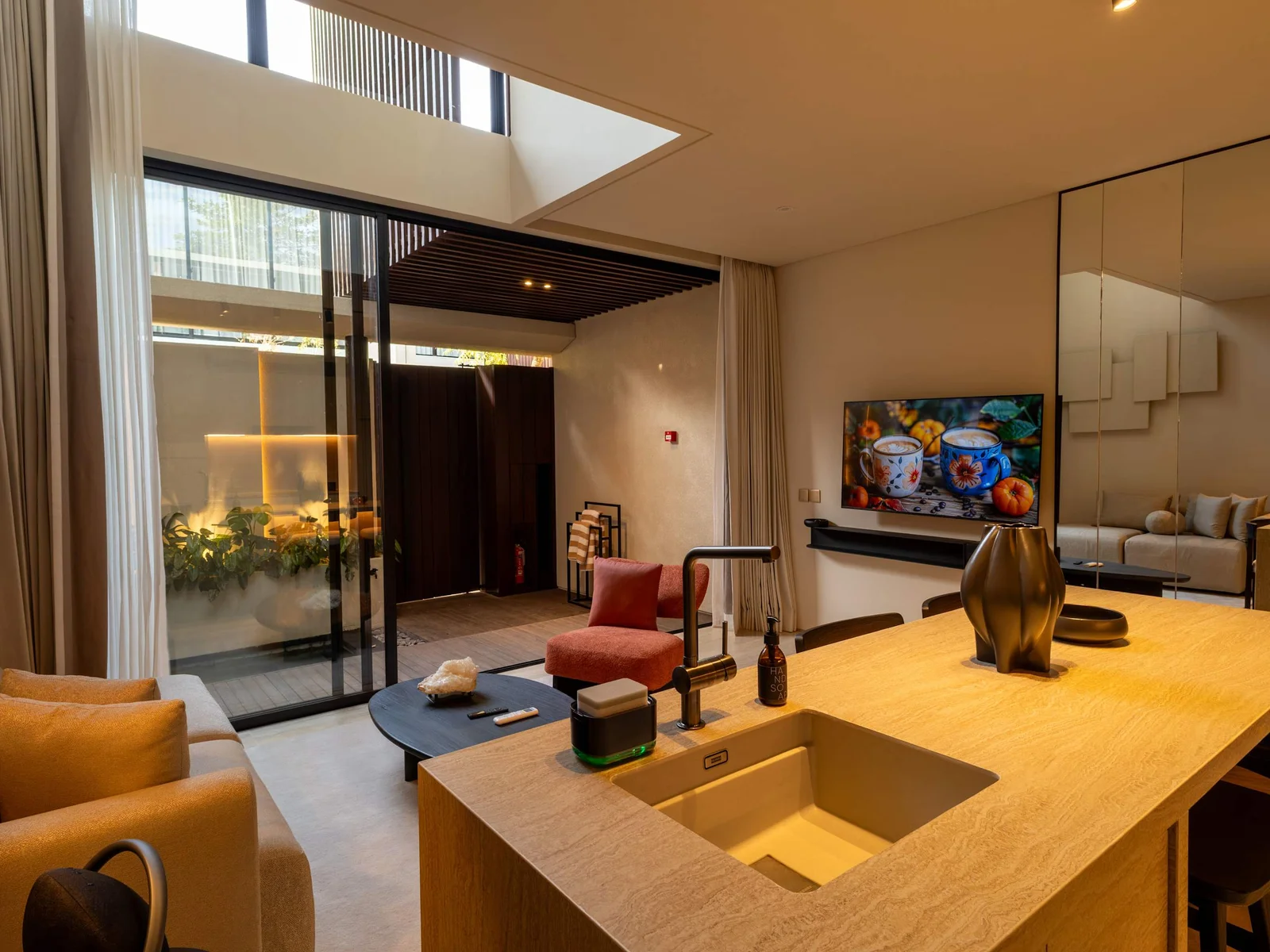 1 BR Townhouse Plunge Pool