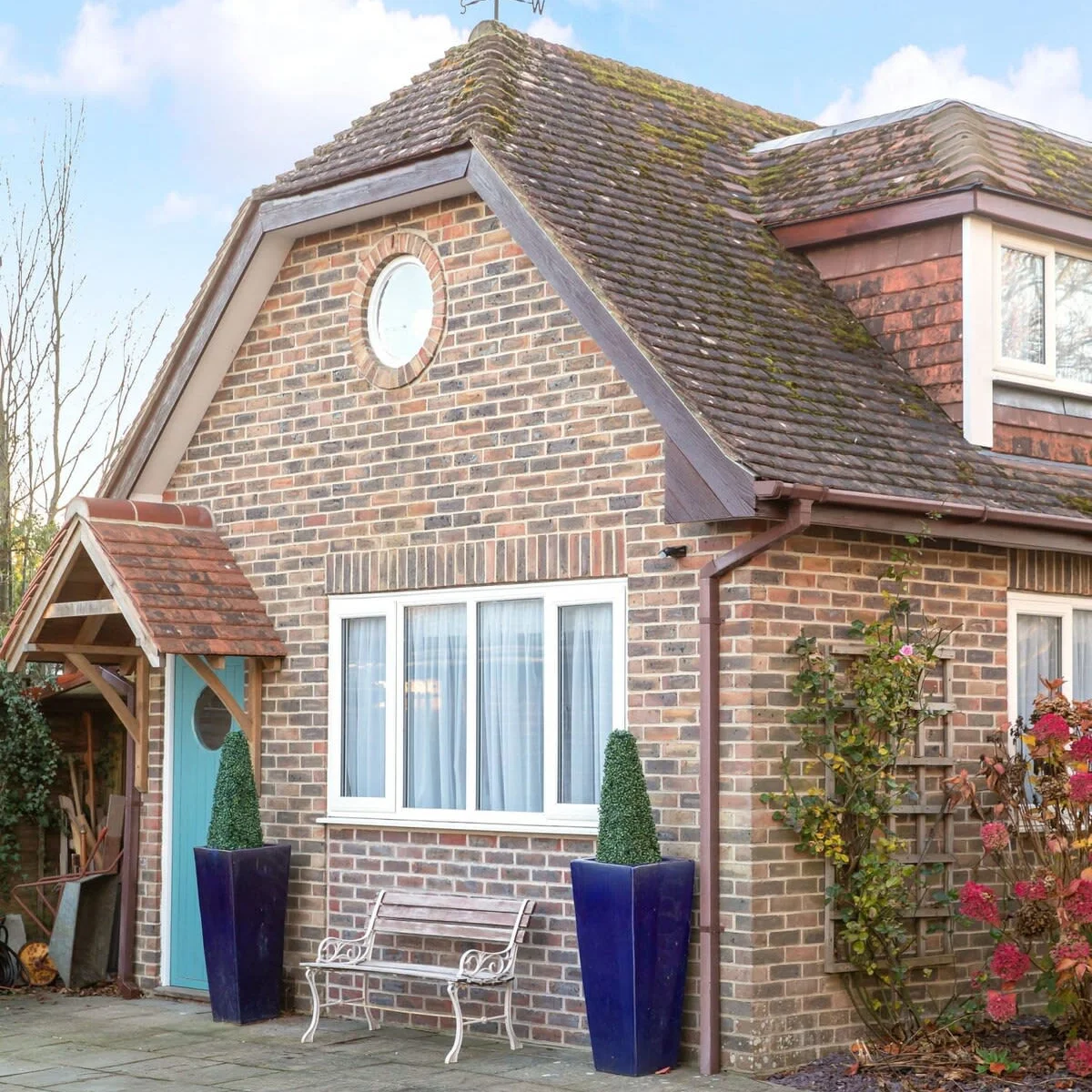 The annexe is well presented and perfectly located.