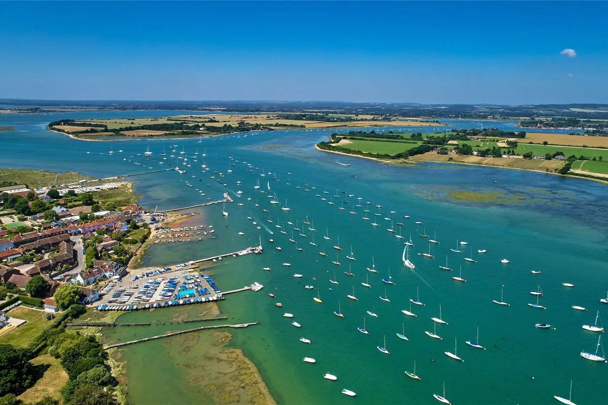 Just moments from Chichester Harbour — explore marinas, coastal paths, sailing, and waterside dining.