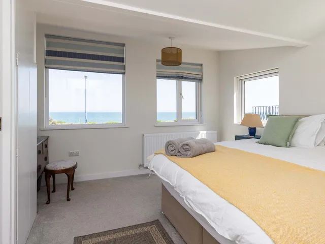 Historic Railway Home – Selsey Seafront