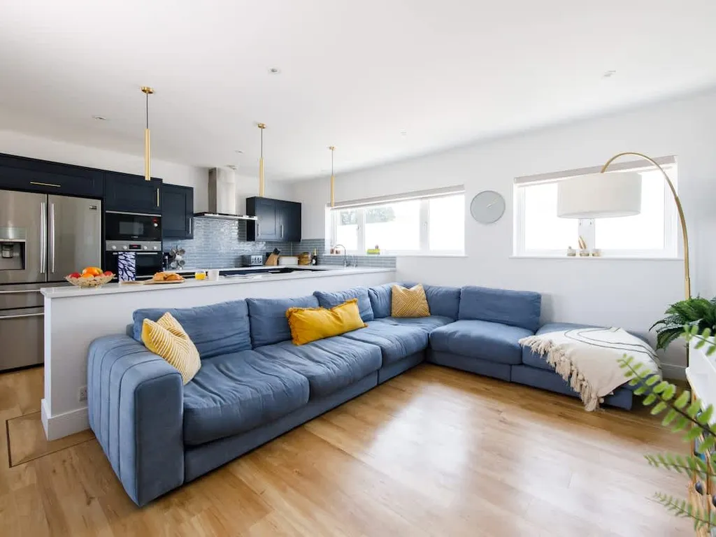 The Cedars (House & Lodge) – Pool & Spa Complex