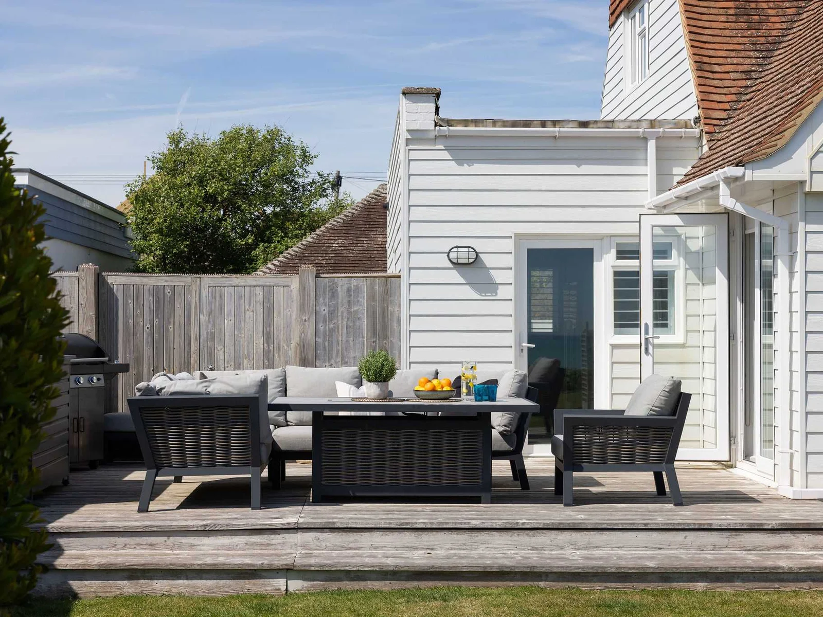 Large sun deck for alfresco dining.