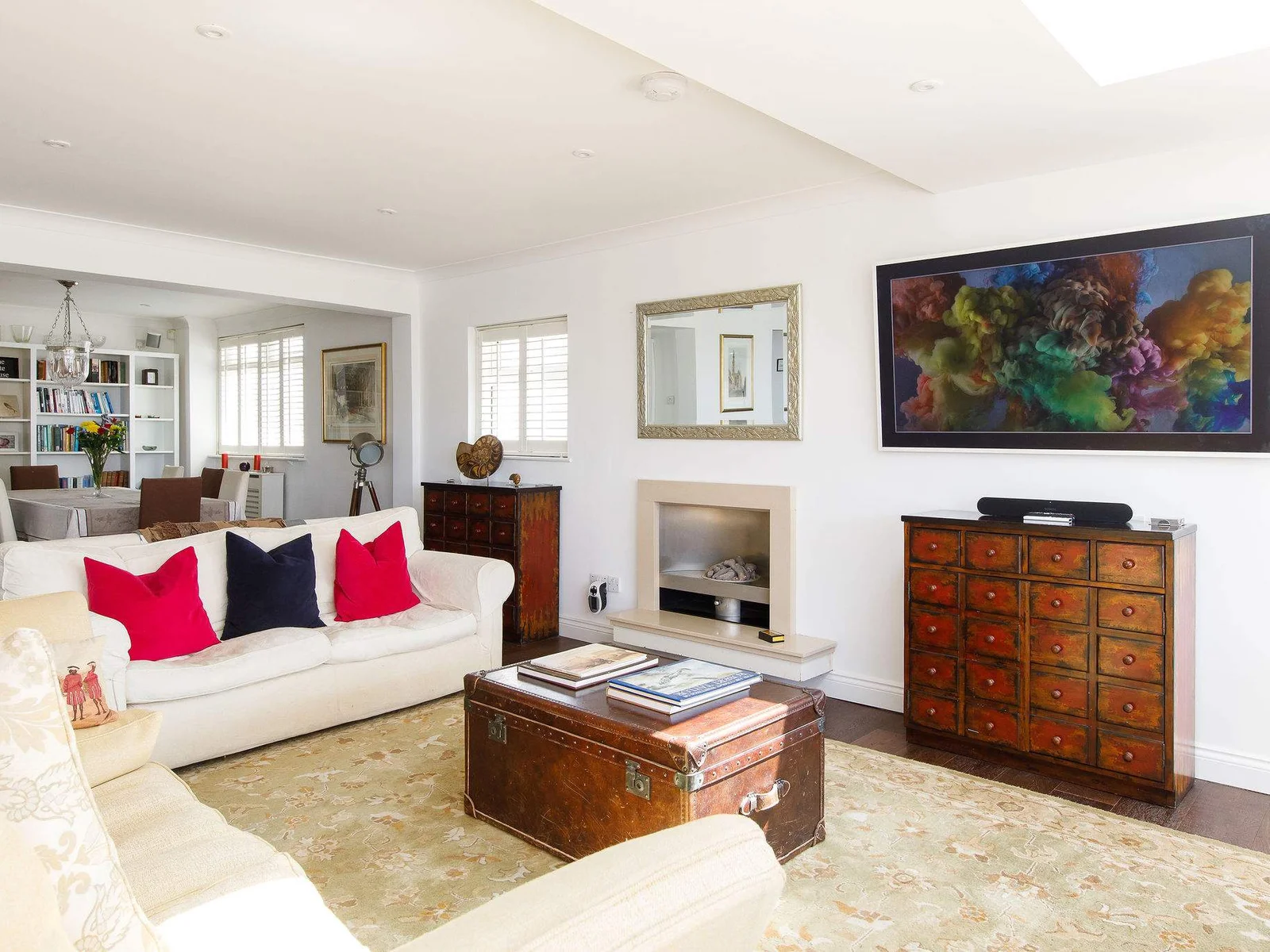 Relax and unwind in the lounge with a good book or film on the Smart TV.