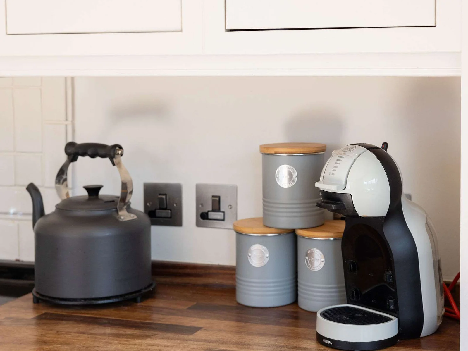 Start your mornings right with coffee, tea and everything you need