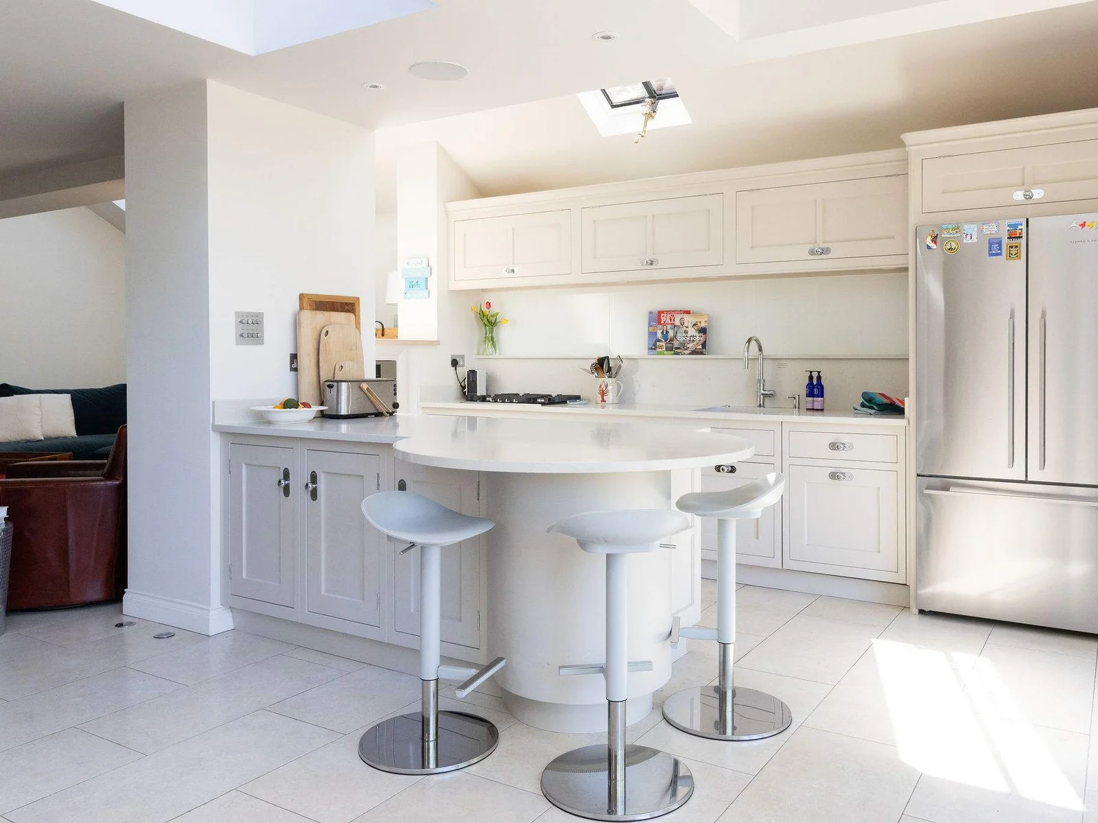 Bright modern kitchen with breakfast seating