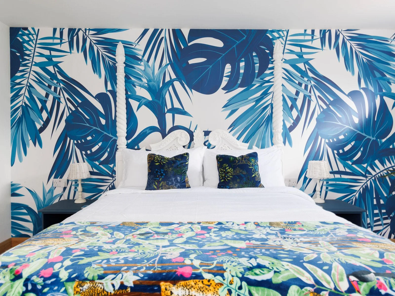 Comfy linen and cushions to ensure you have a good nights rest.