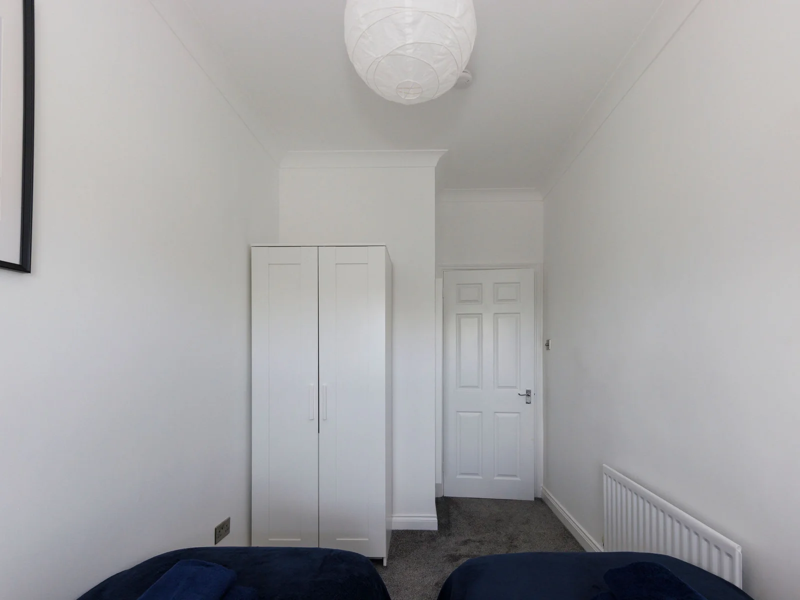 Both rooms have wardrobe space for your belongings.
