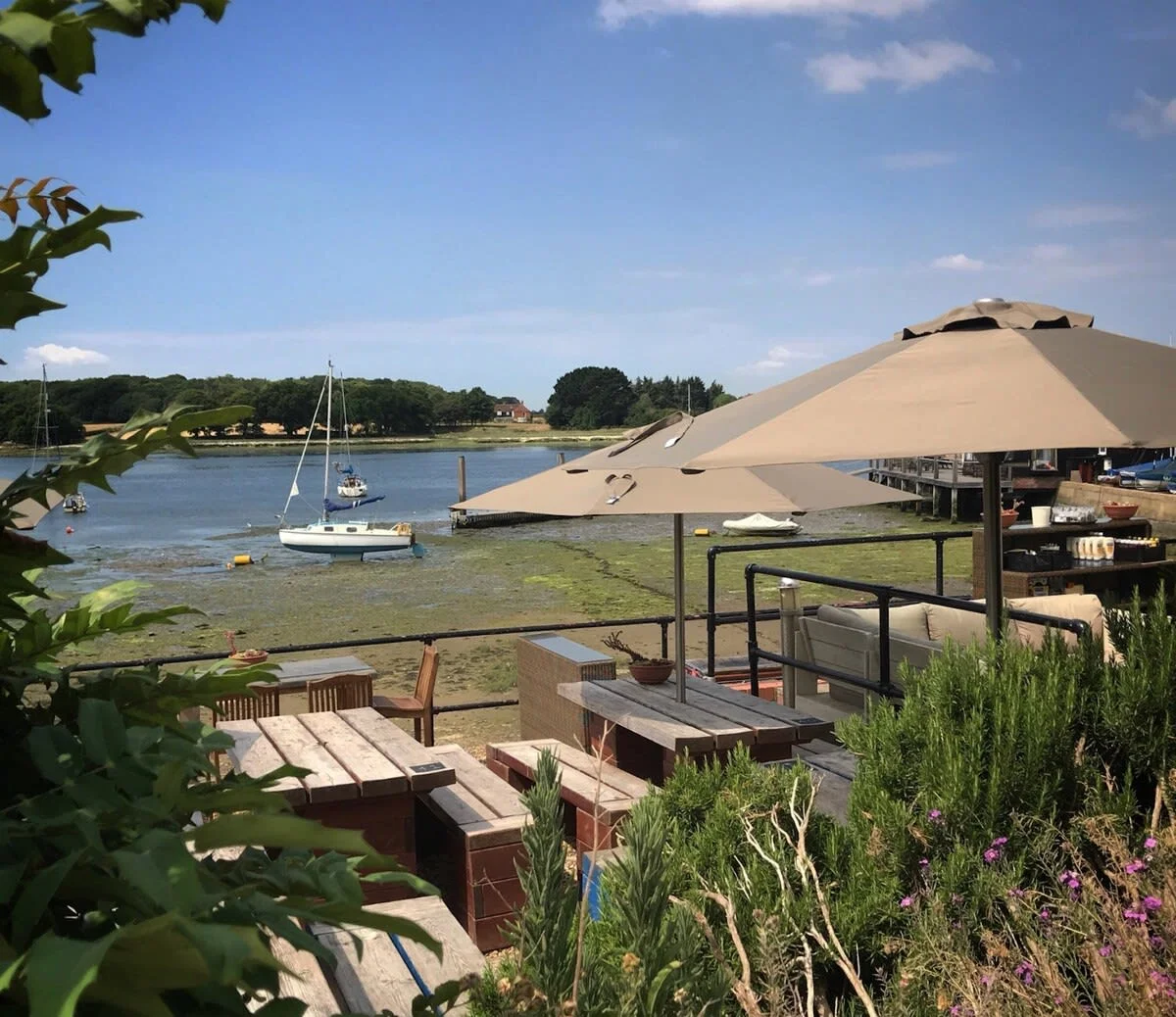 The Crown and Anchor Pub at Dell Quay is just a 10 minute drive away