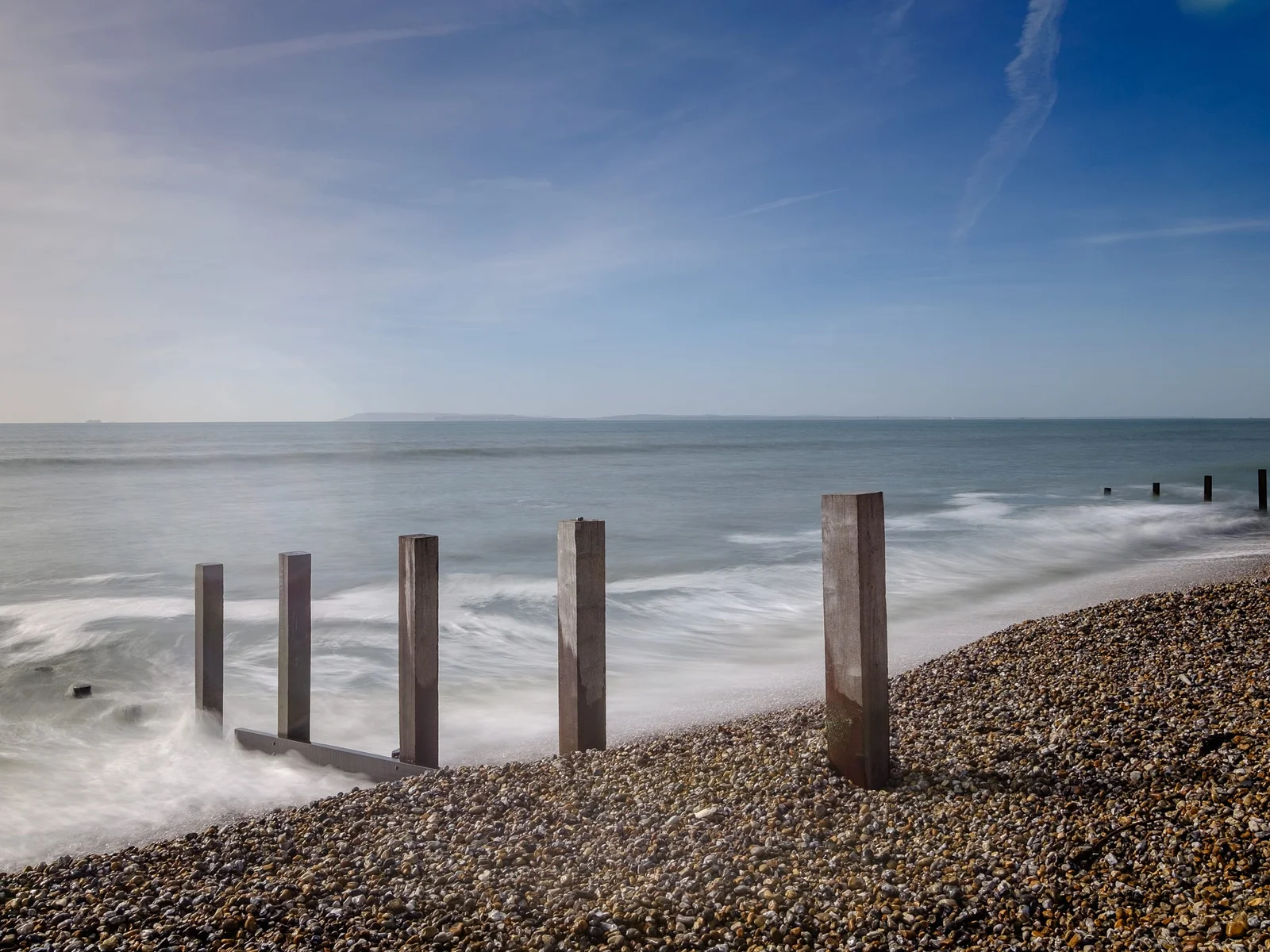 The beach is a short 4/5 minute walk from the house.