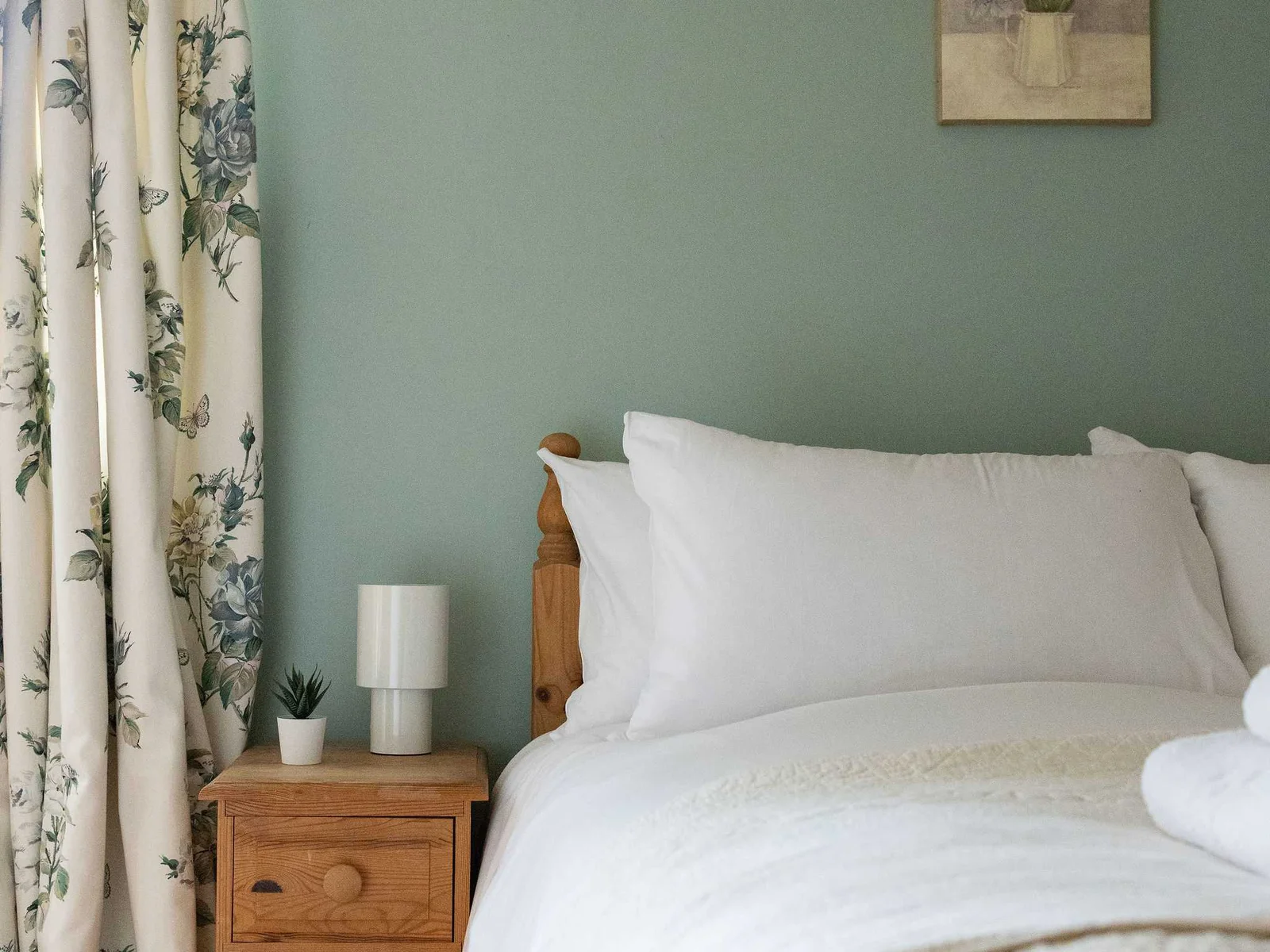 The rooms are comfy and cosy, with quality mattresses, bedding and linen for a peaceful night's sleep.