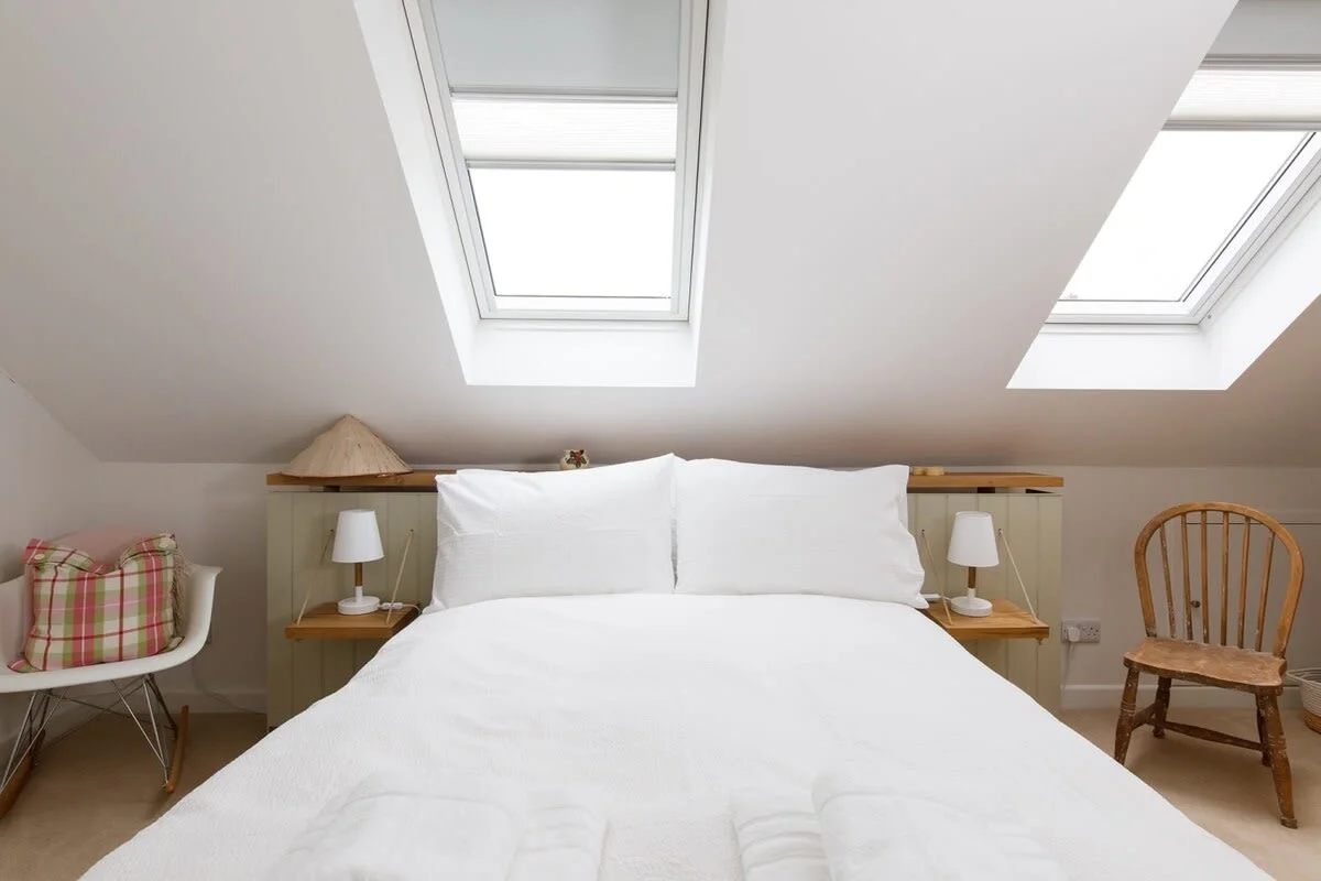 King room with comfy bed and bedside tables.