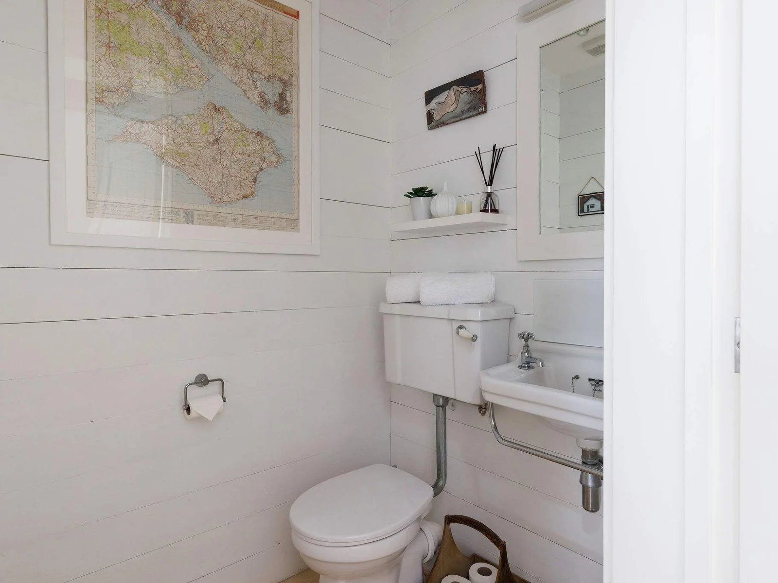 Downstairs toilet
