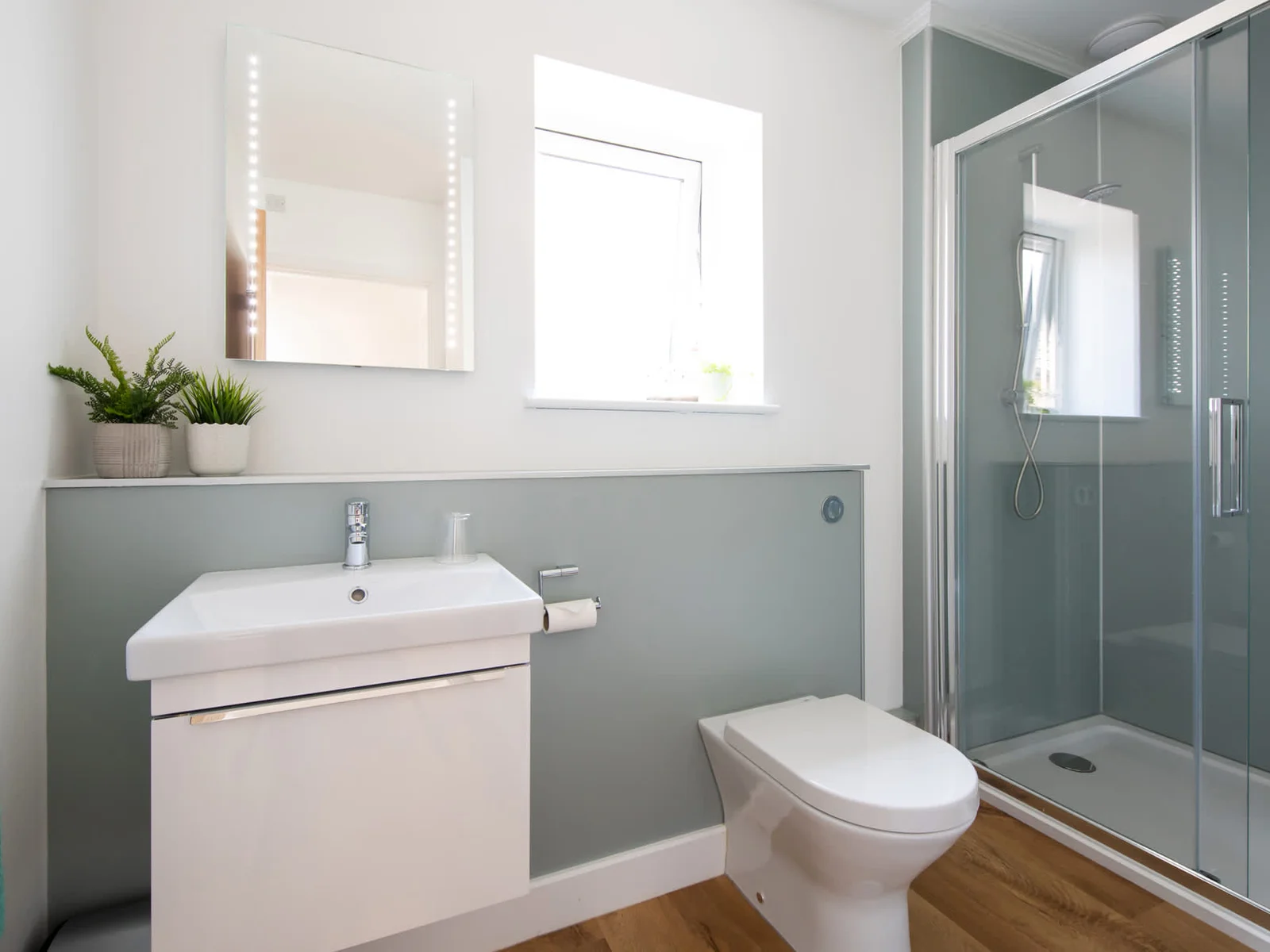 As you can see, we have prepared fresh and clean towels, along with all essential toiletries.