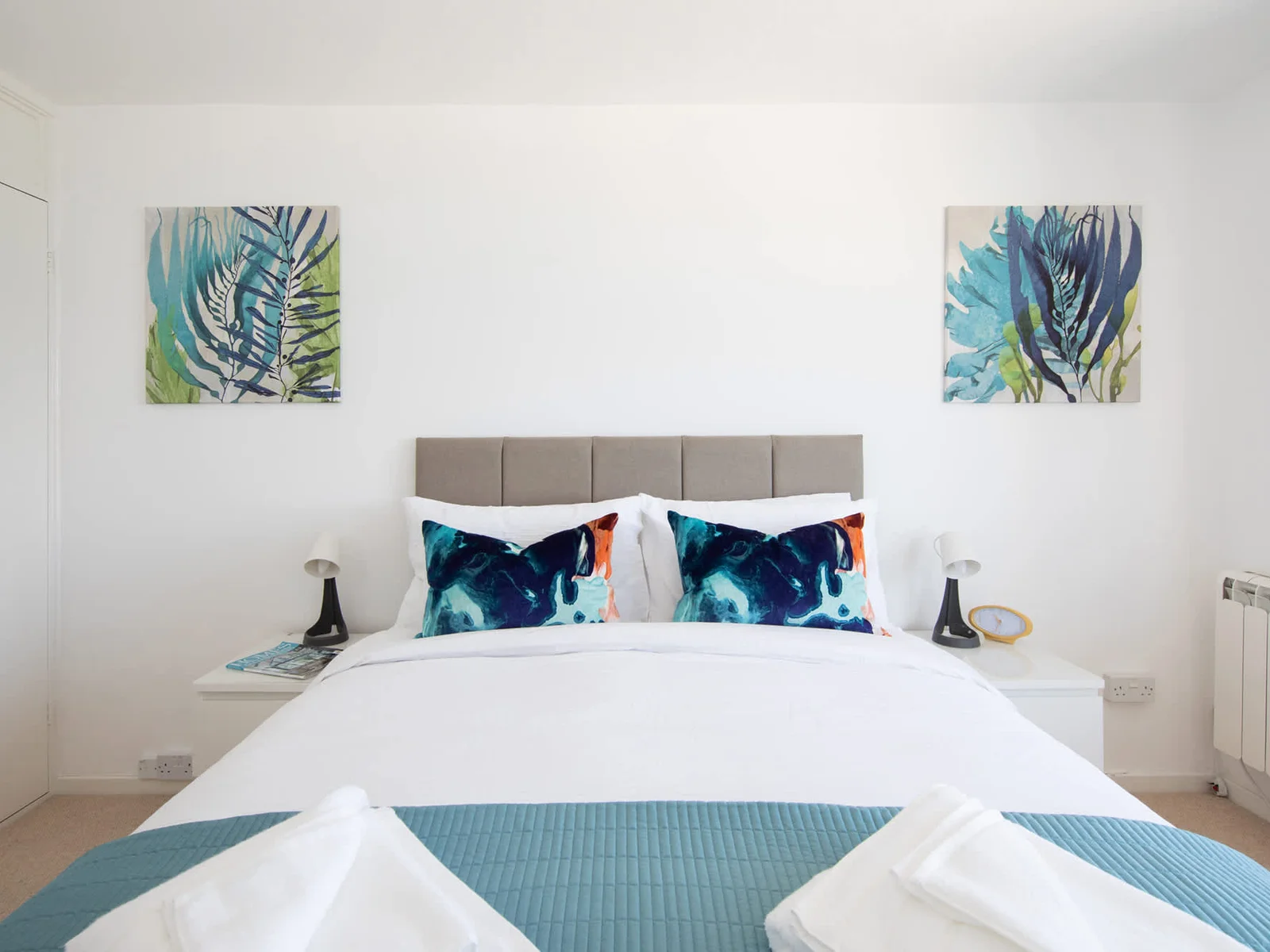 Seaside theme and colours are present throughout the apartment