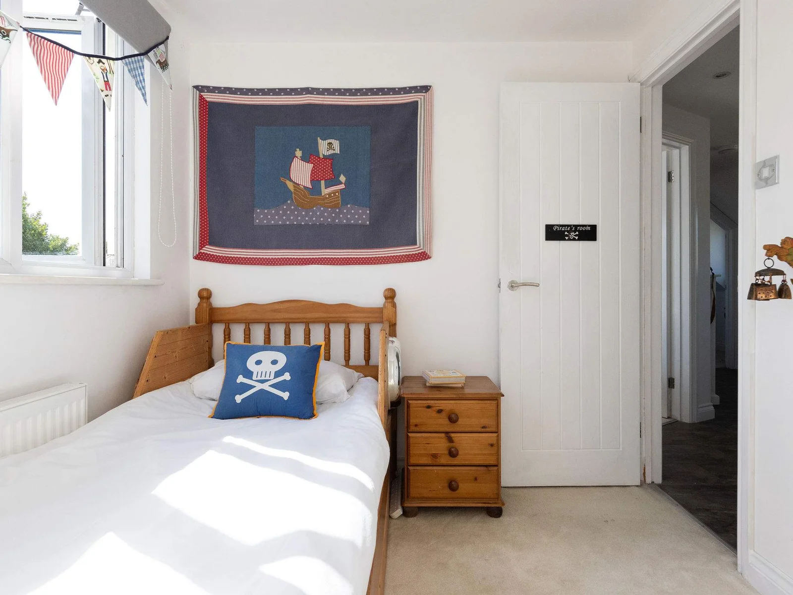 Children will adore this fun pirate-themed bedroom during your memorable family getaway.