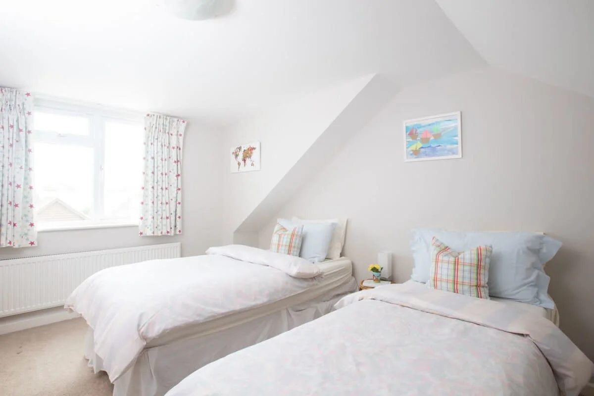 Light, bright, and luxurious. That describes all the rooms in the house.
