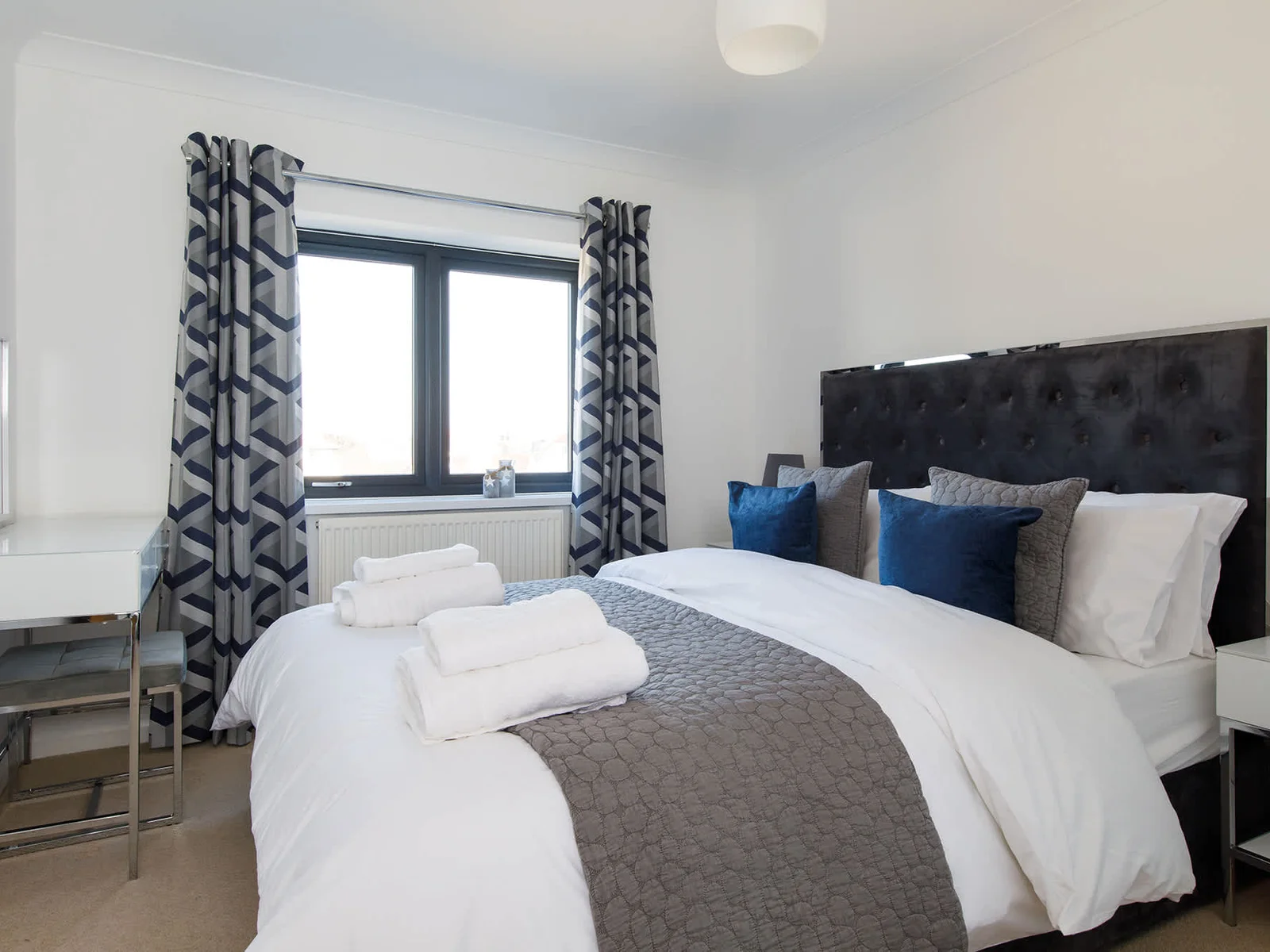 Comfy king room with quality bedding and linen.