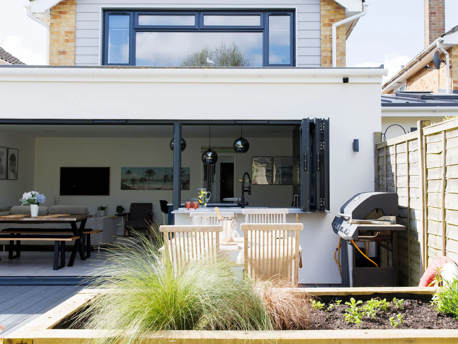 Dine alfreso during warmer days and evenings.