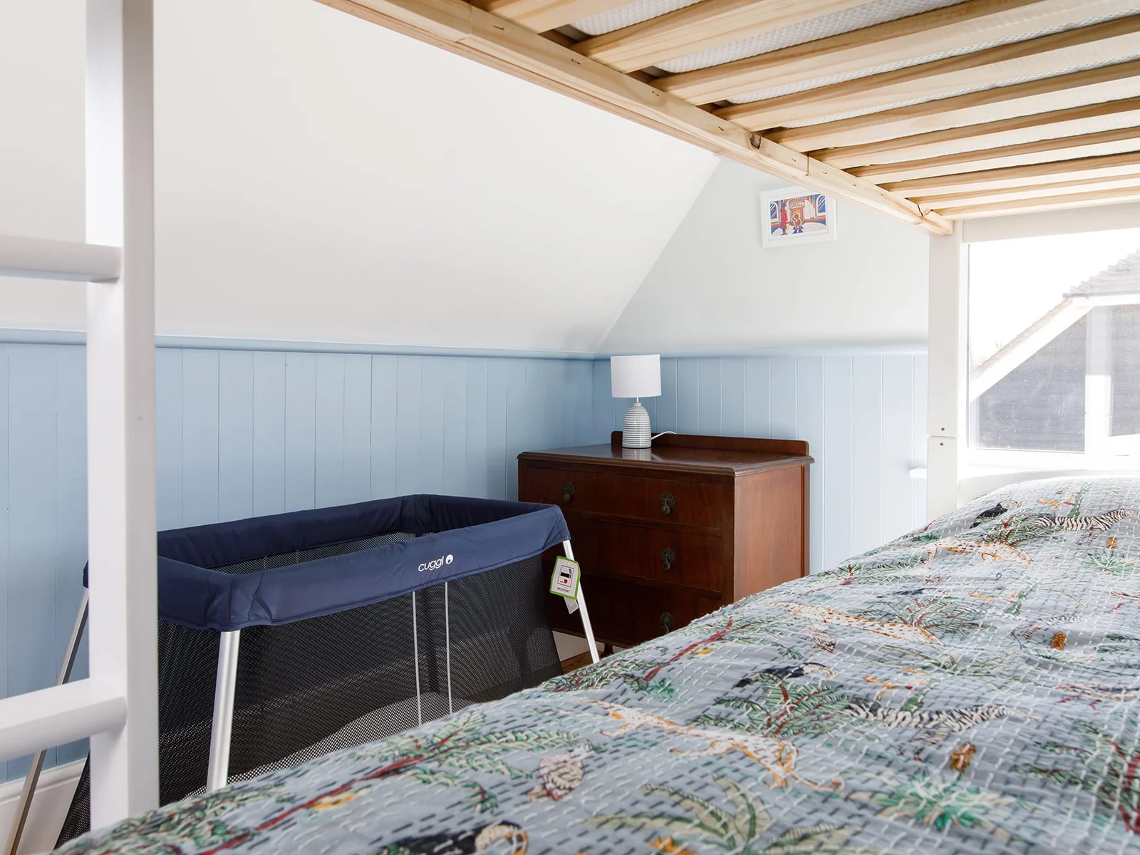 Dormers is family friendly, baby friendly and dog friendly. Great for the whole family!