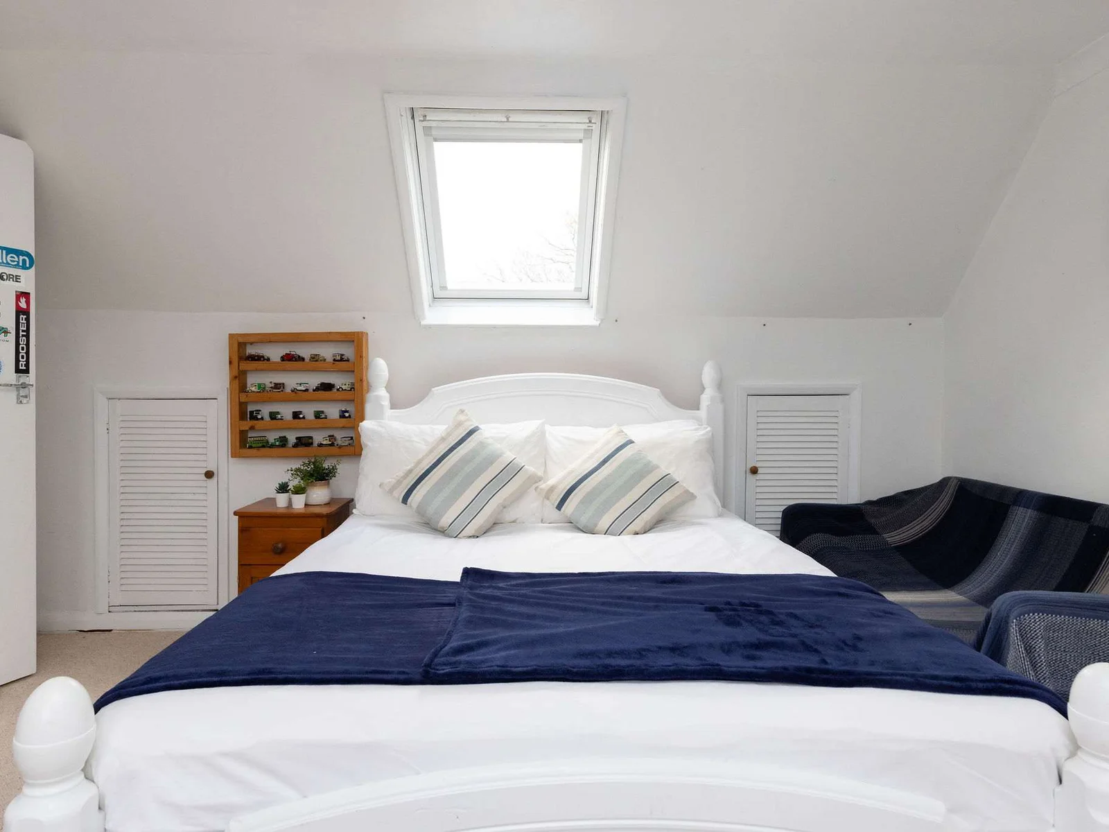 Spacious third bedroom