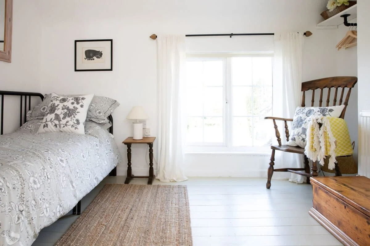 The second upstairs bedroom can be a single or pulled out to make a king bed for two.