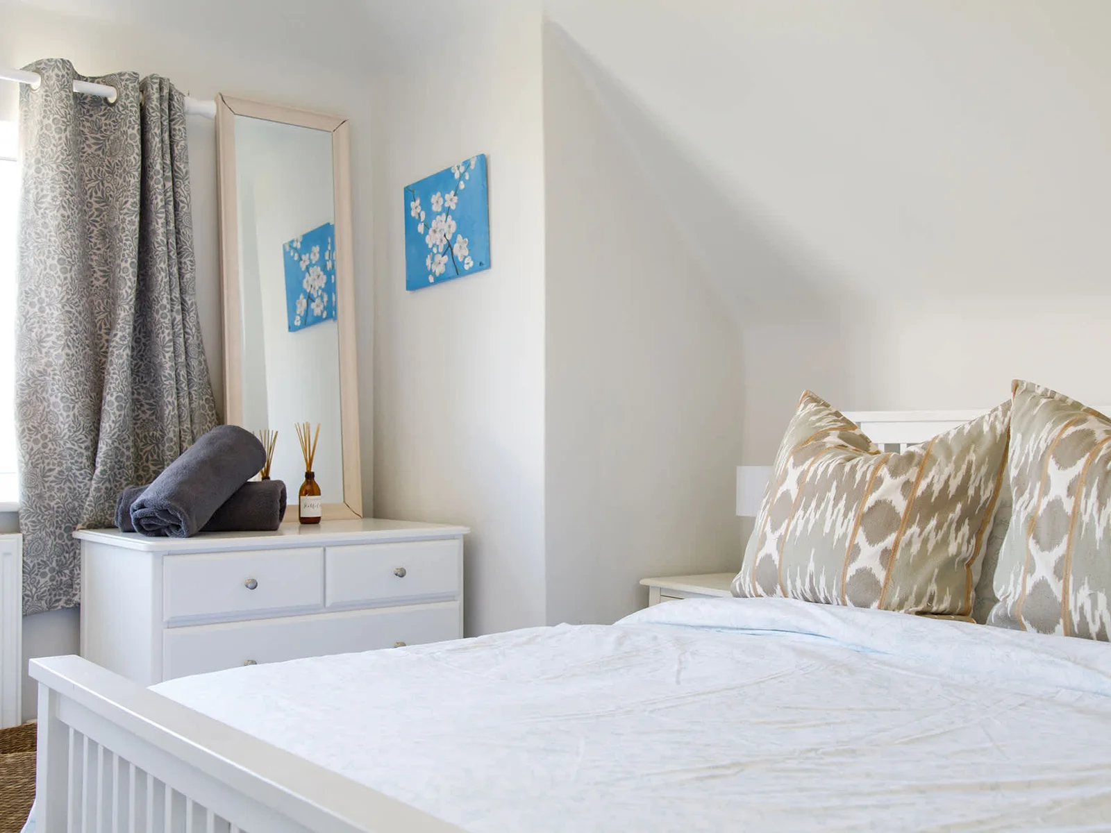 Rest and rejuvenate in the double bedroom with ensuite.