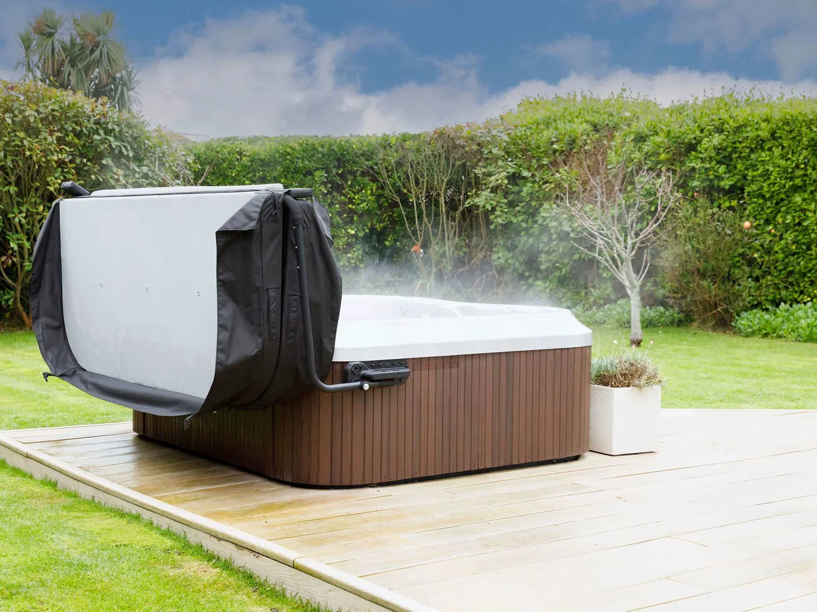 The hot tub adds a little luxury to your stay. (£150 additional fee applies)