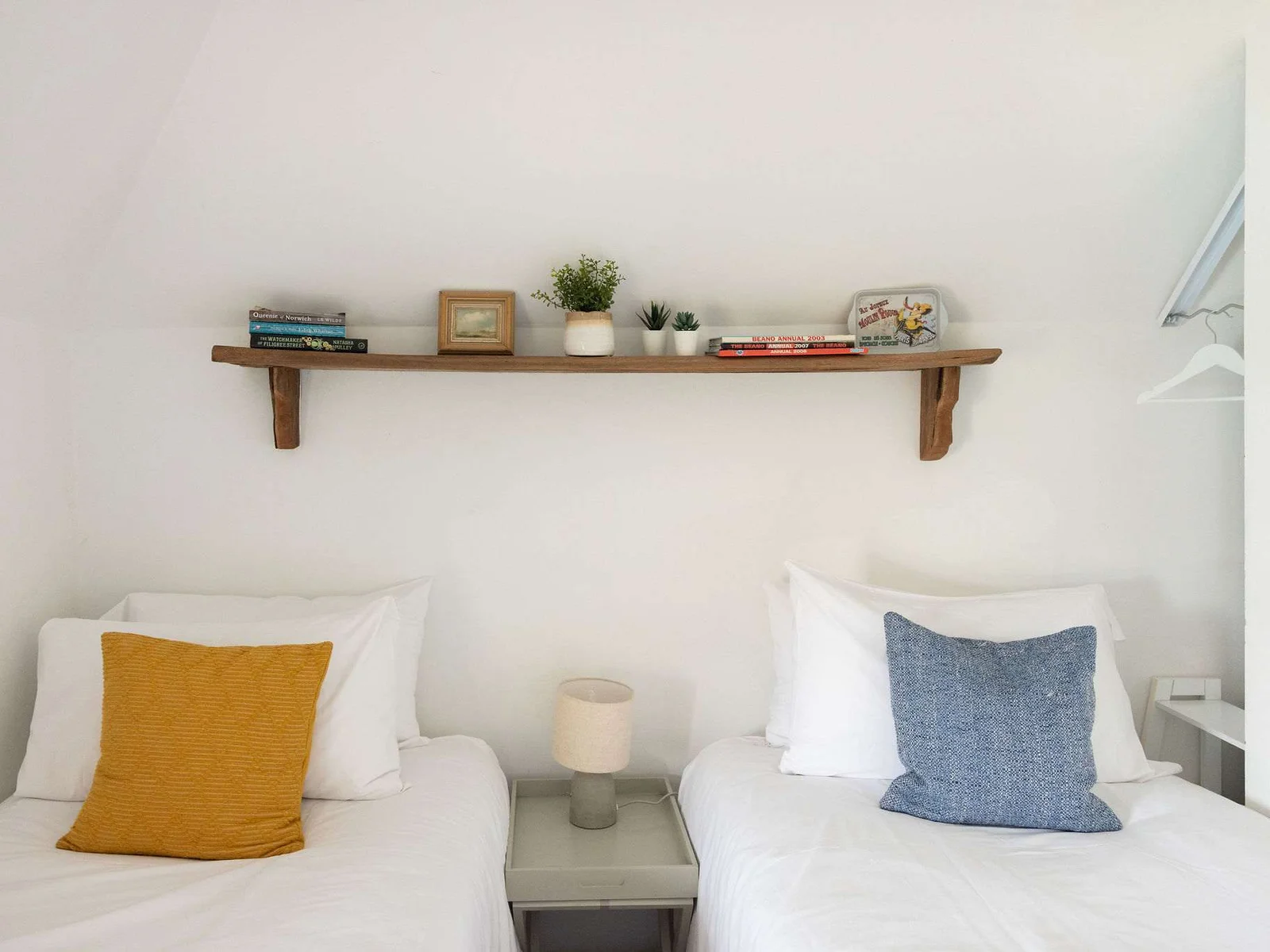 Sleeping space with a calm, homely feel