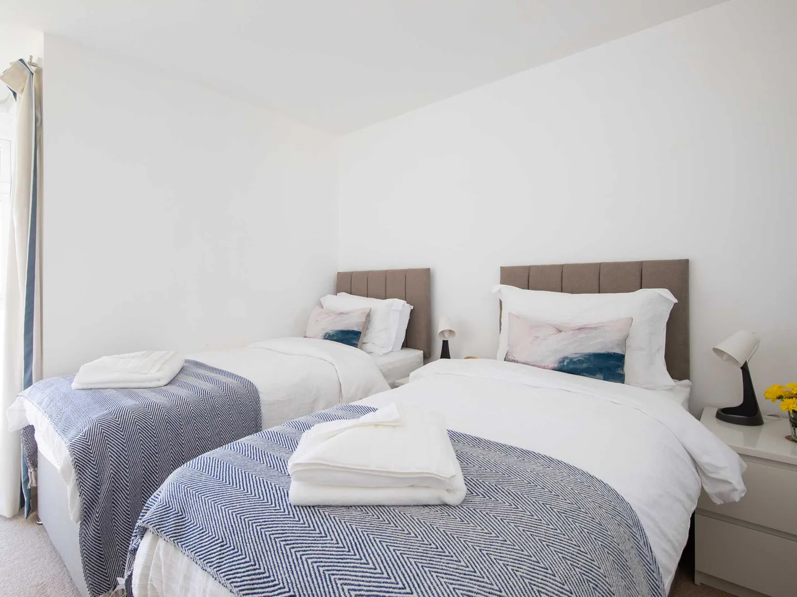 We have prepared plenty of fresh premium towels for all guests