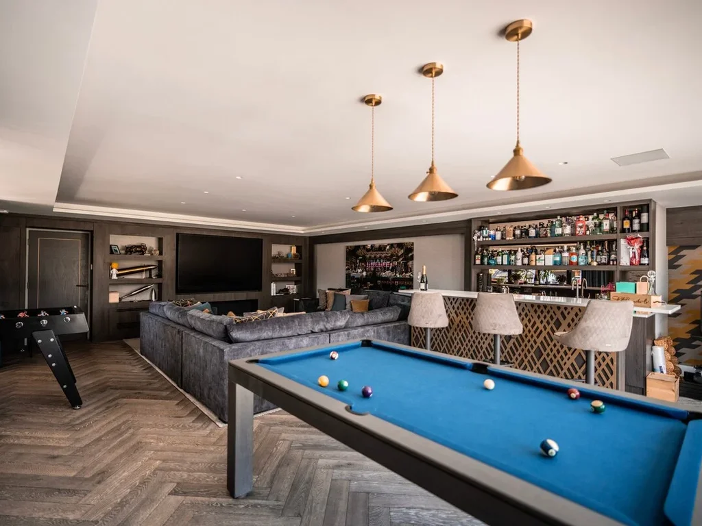Stillwaters Estate – 14 Bd, Pool, Spa & Golf Suite