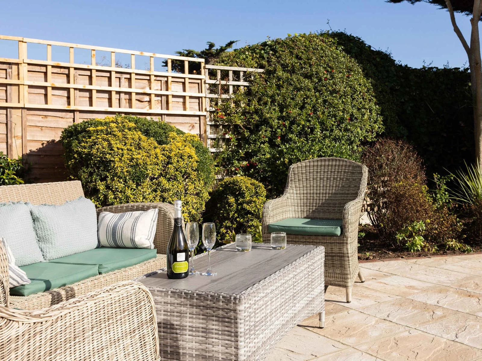 Take your morning coffee or evening drink out to the patio to unwind.