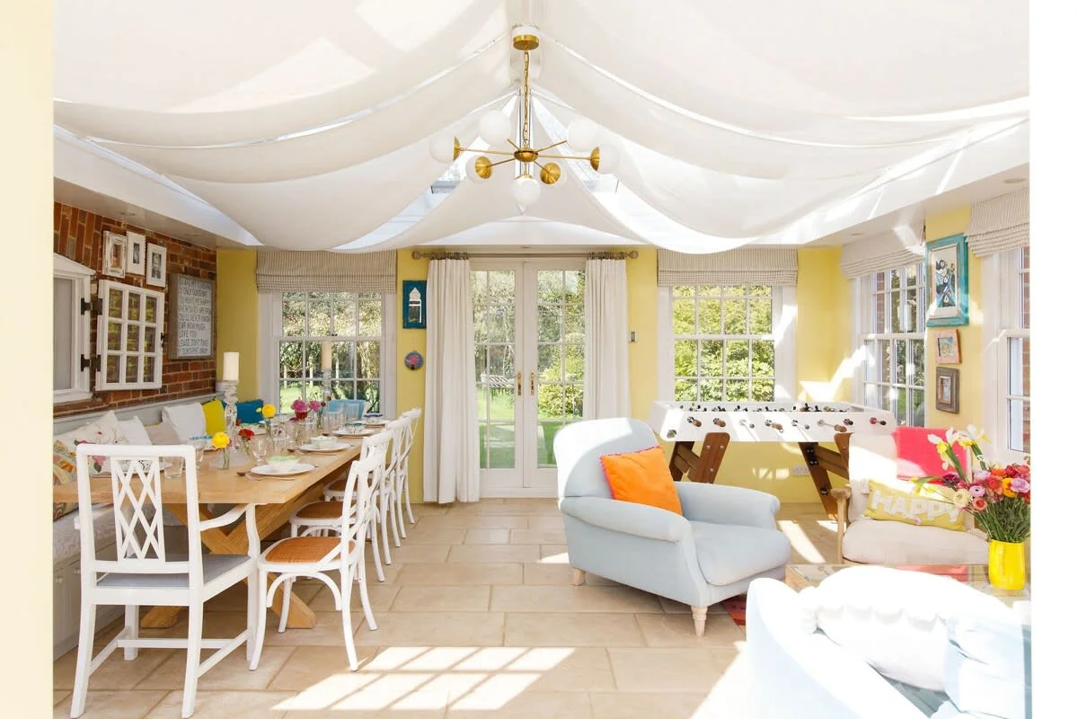 Dine in fabulous surroundings.