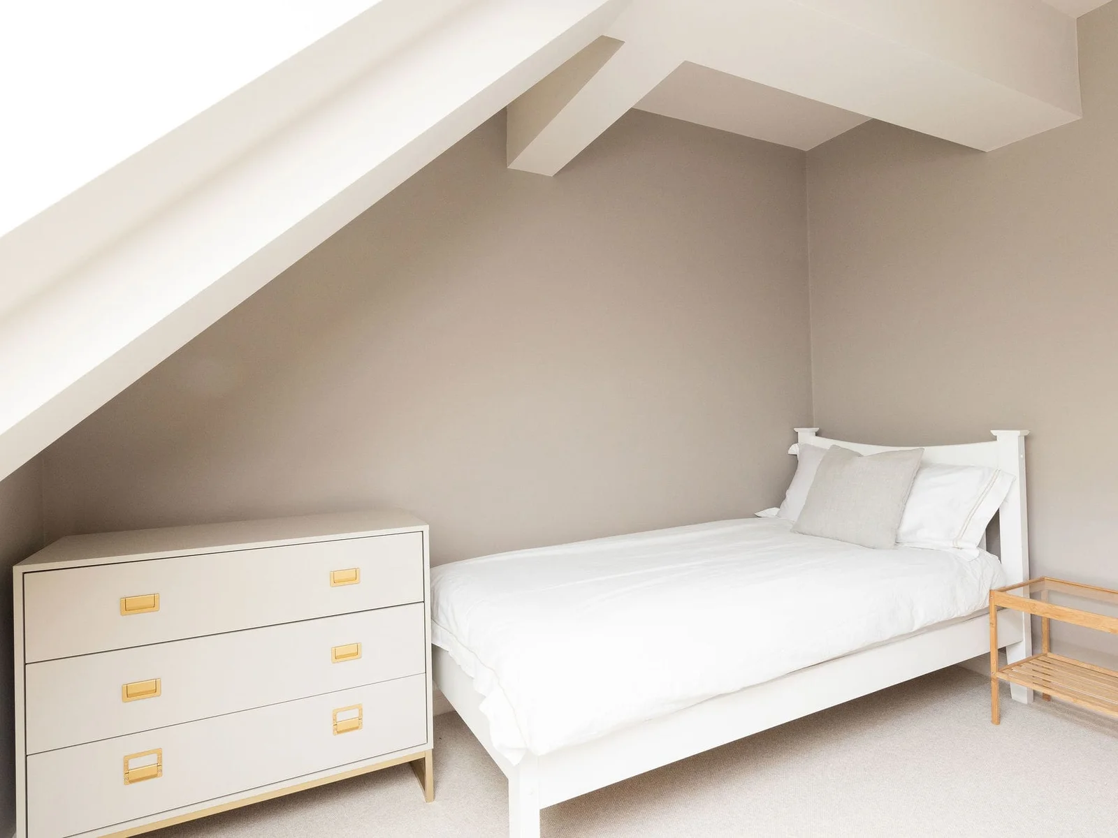 Triple room with double and single bed, ideal for children or teens