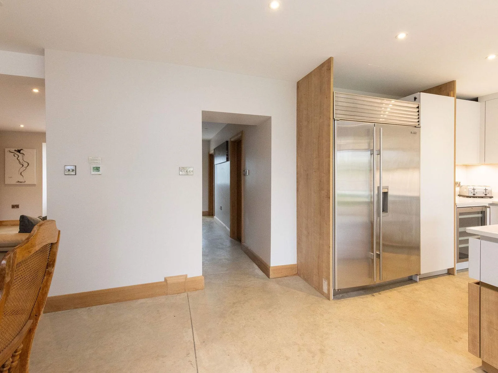 American style fridge/freezer, wine fridge and toaster are a few of the amenities to enjoy!