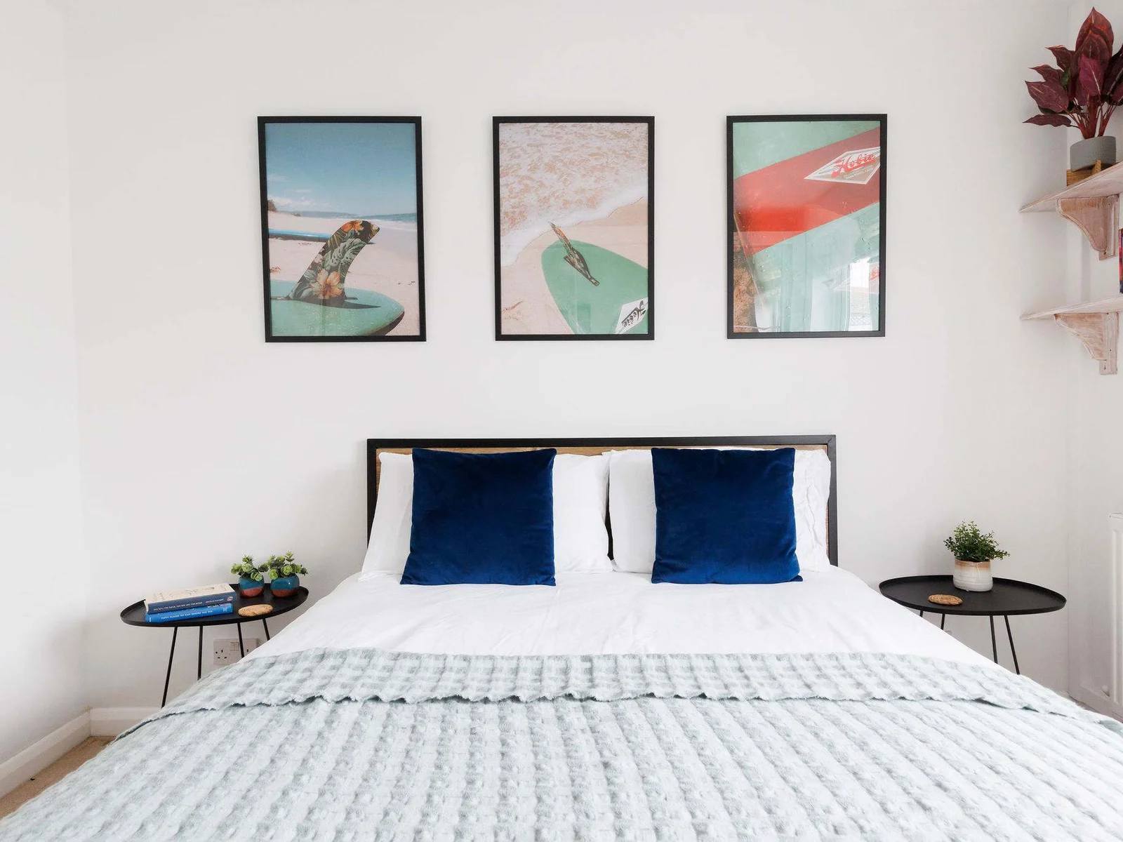 Stylish and fresh decor in the second double room.