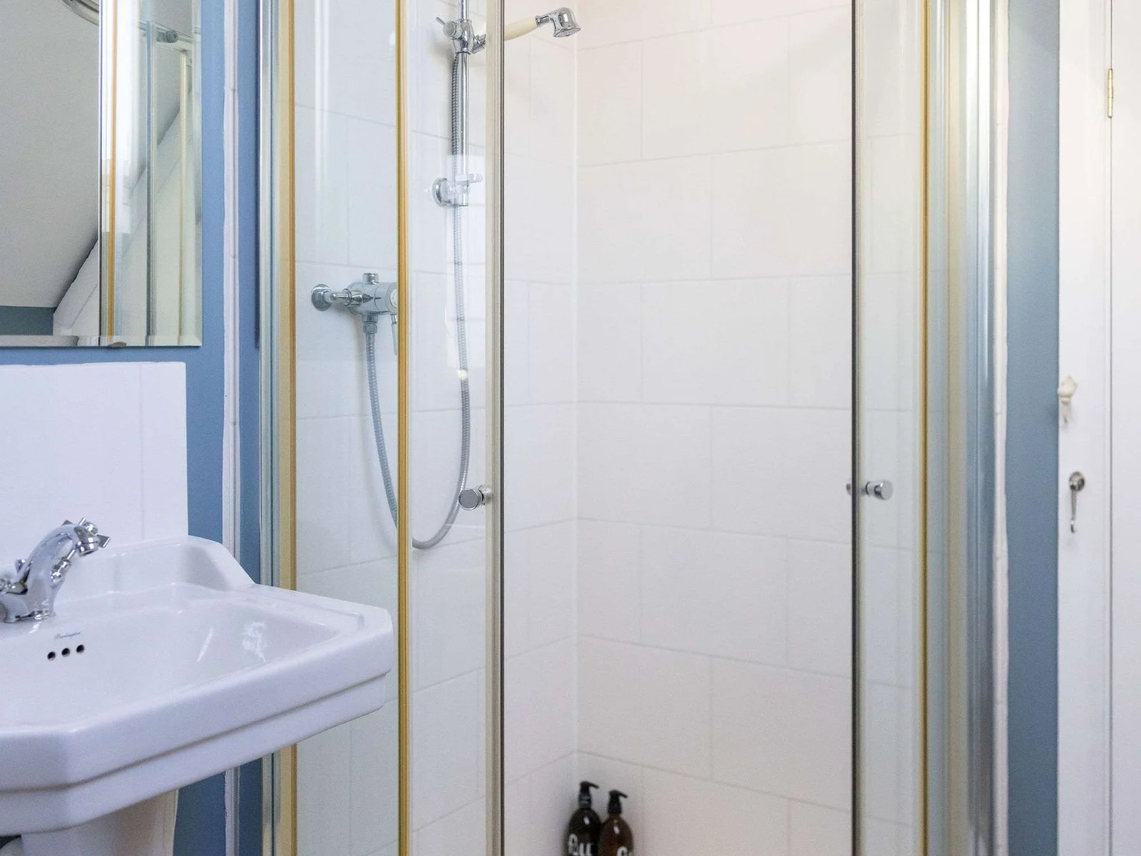 Walk-in shower for added convenience