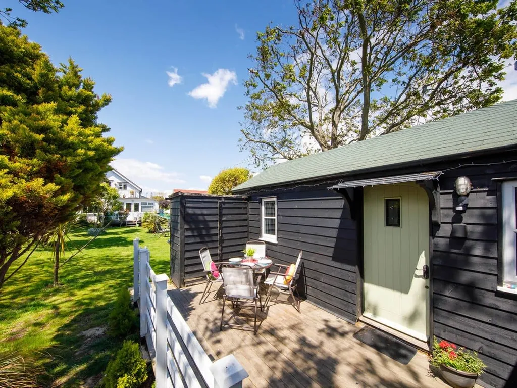 Cosy self-contained annexe in Selsey