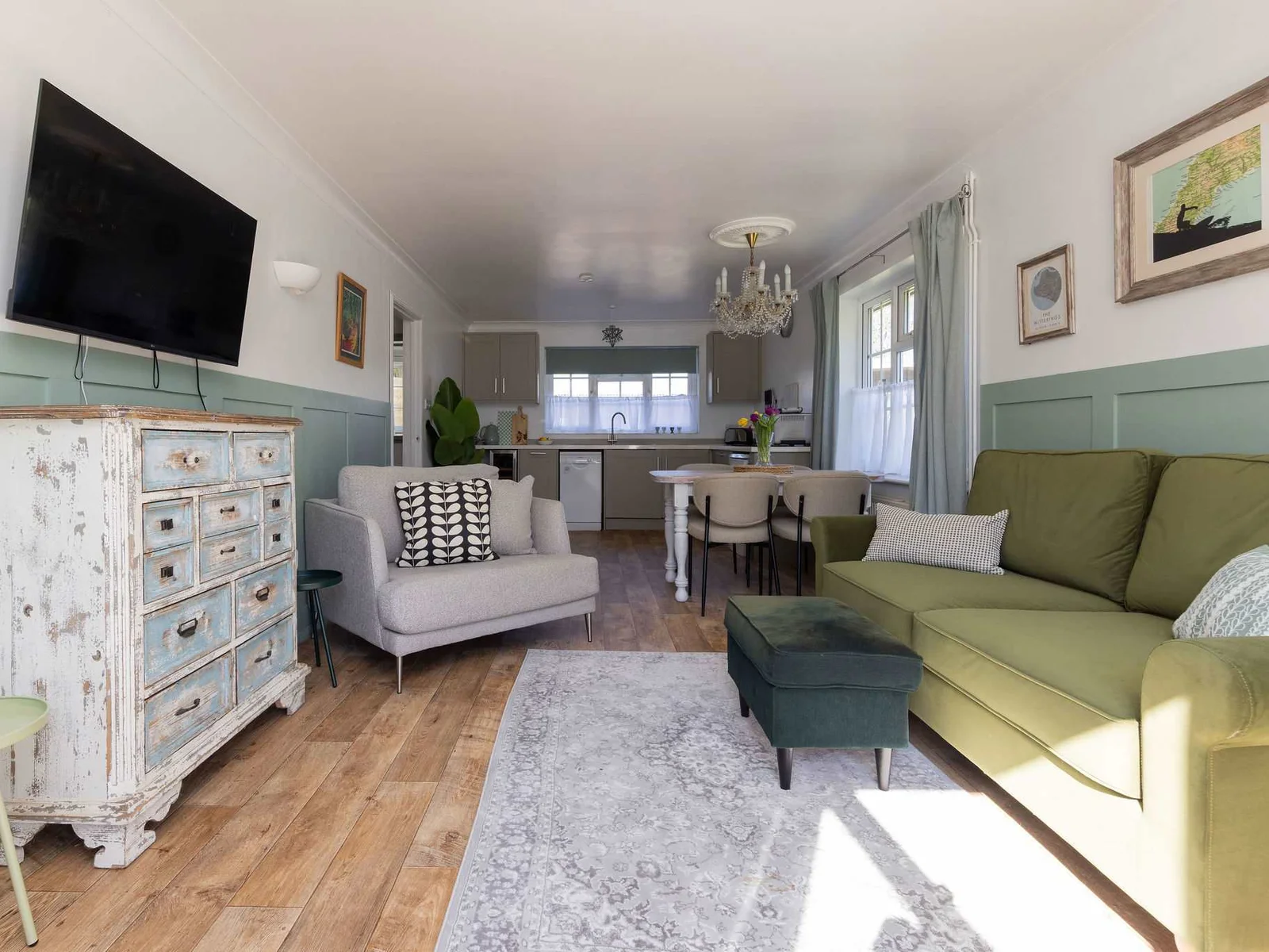 Stylish open-plan living brings together comfort, dining and extra sleeping space for couples, families or longer stays.