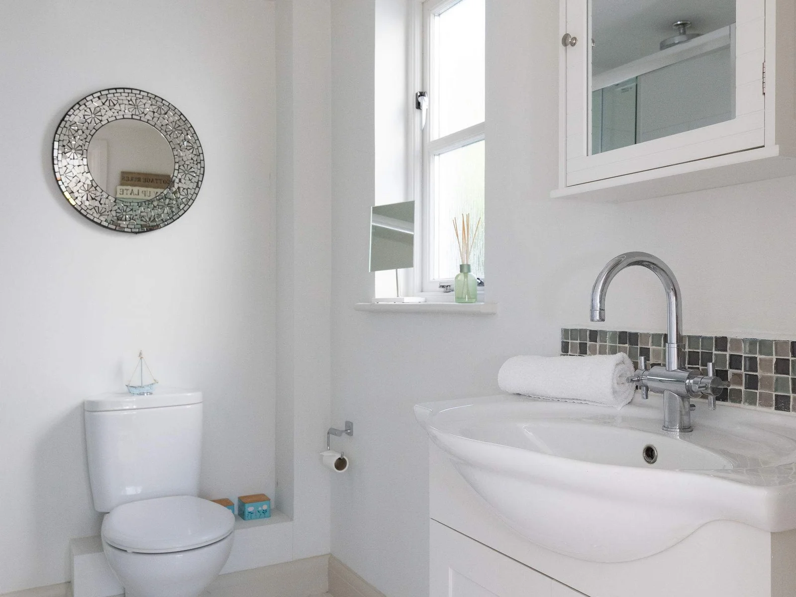 Fresh, clean bathroom with modern fittings