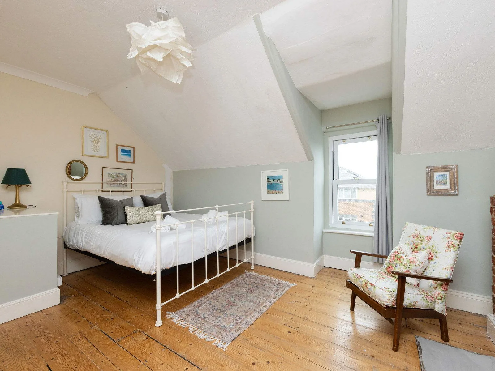 A bright and peaceful king bedroom.