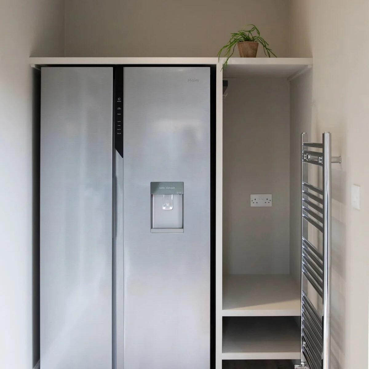 The American fridge/freezer with water cooler built in