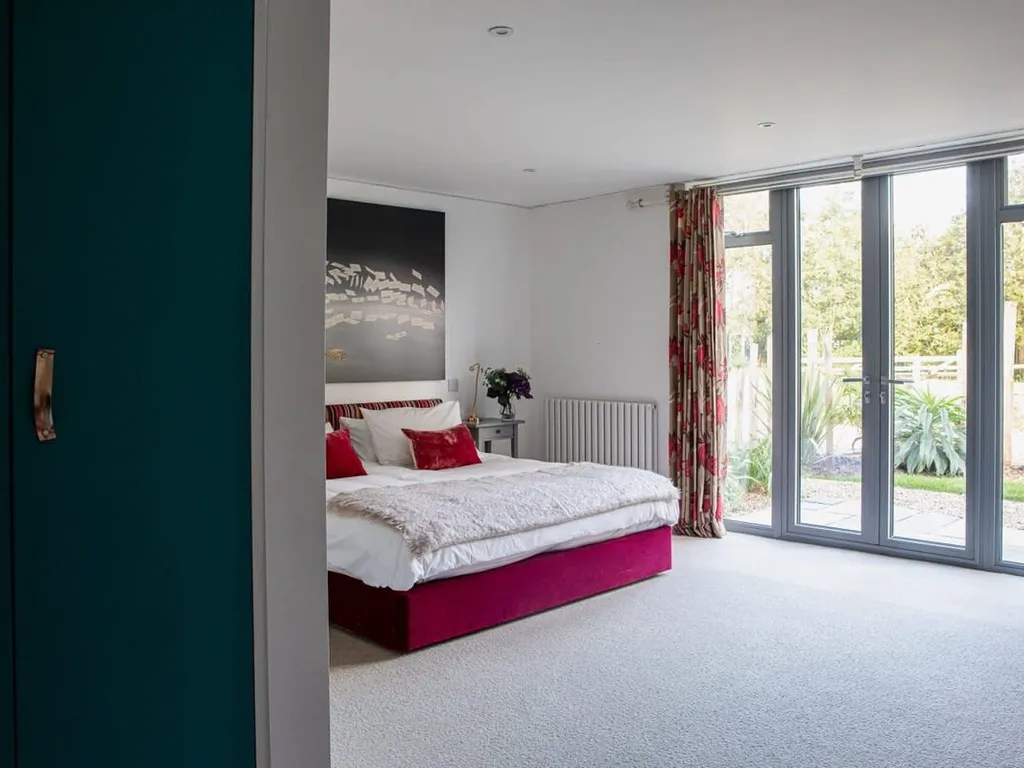 The Salt House – Luxury Home with Pool & Hot Tub