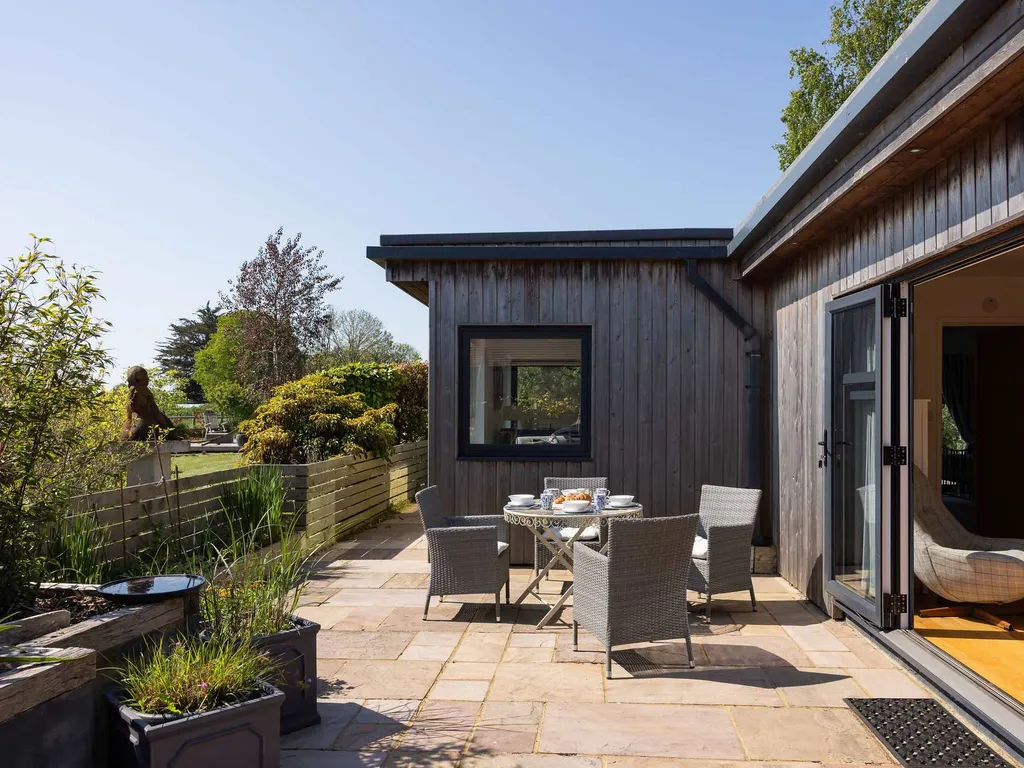 Bespoke Retreat for 4 in West Wittering