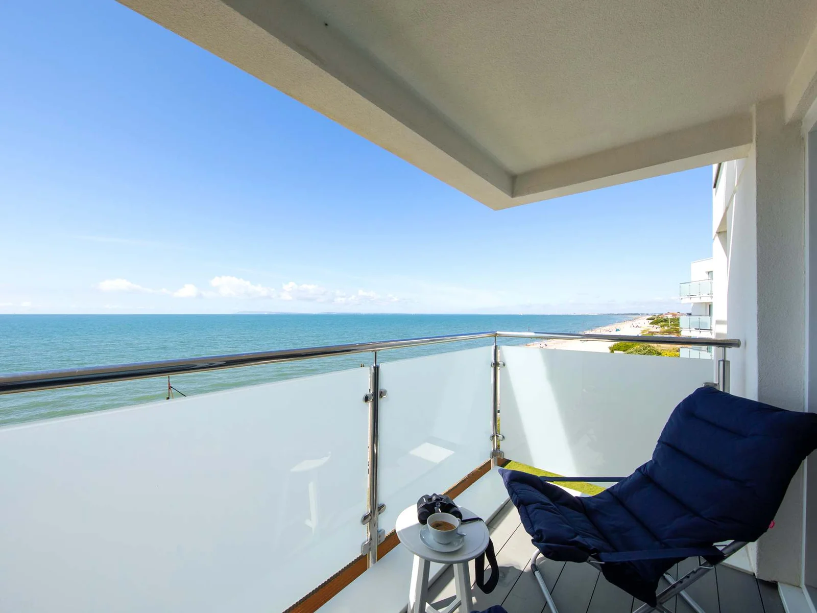 Beachfront Apartment With Panoramic Sea Views