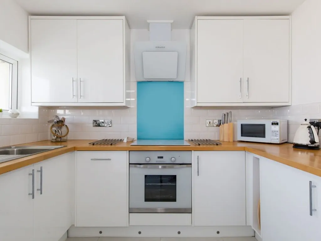 Two Bed Seafront Escape in East Wittering