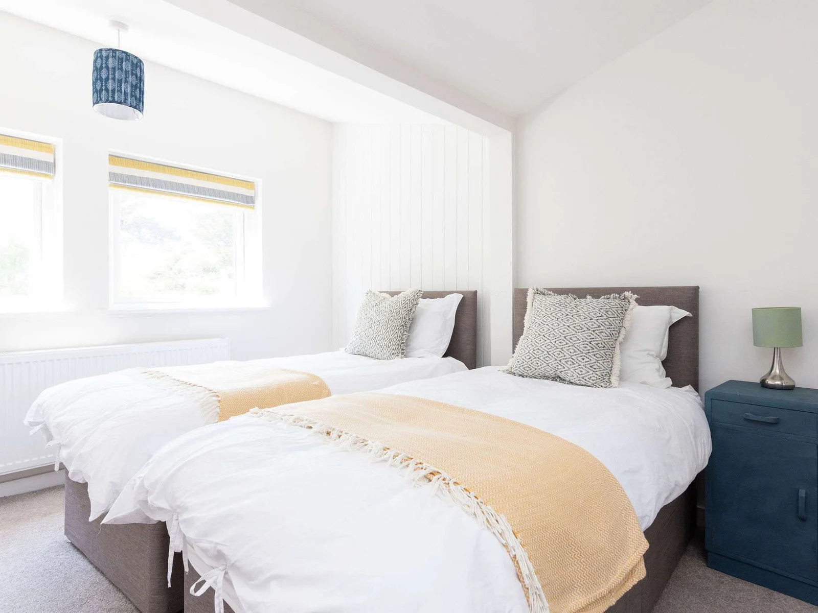 Airy twin room with lovely natural light