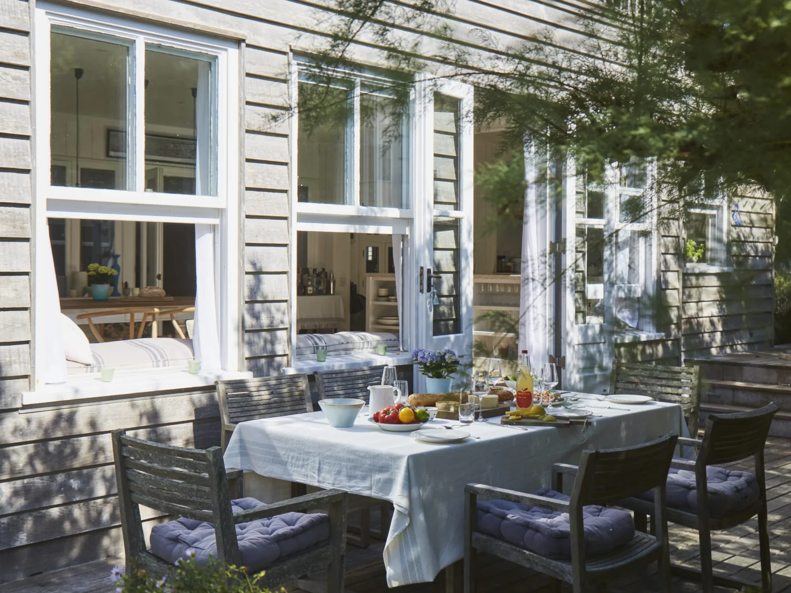 Dine alfresco on warmer days and take in the sounds and smells of the seaside.